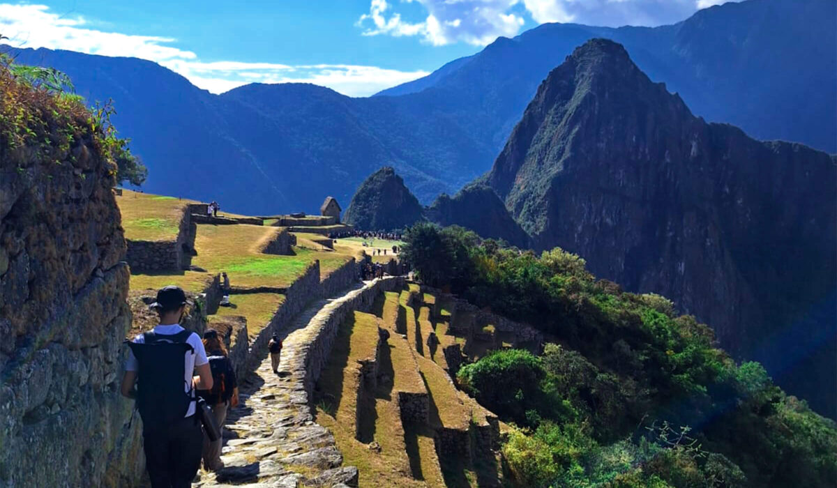 tour-machu-picchu-short-inca-trail-2-days-1200x700